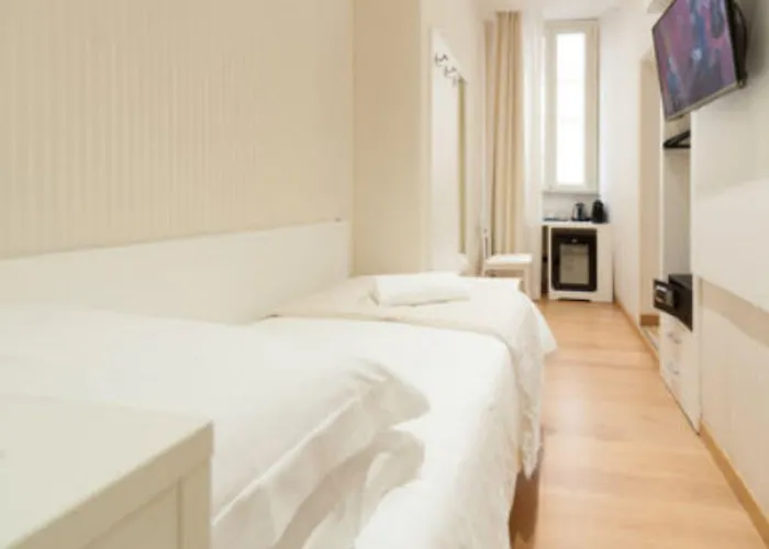 Trevi 41 Otel Roma
